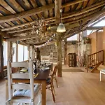 Grande Maison De Village Casa de Férias *